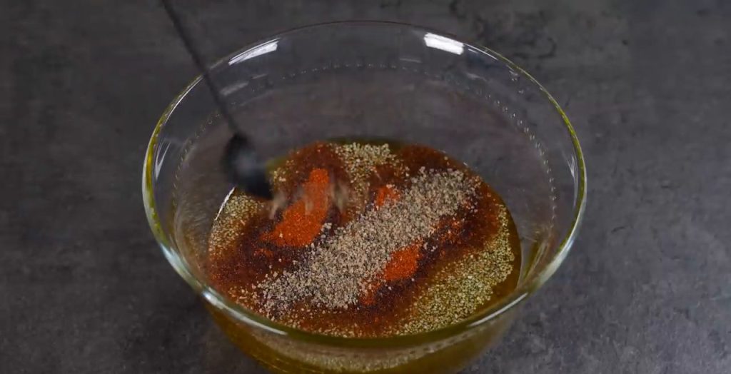 Cartofi evantai - crocanți și aurii, umpluți cu șuncă și br&acirc;nză