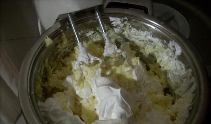 crema budinca frisca