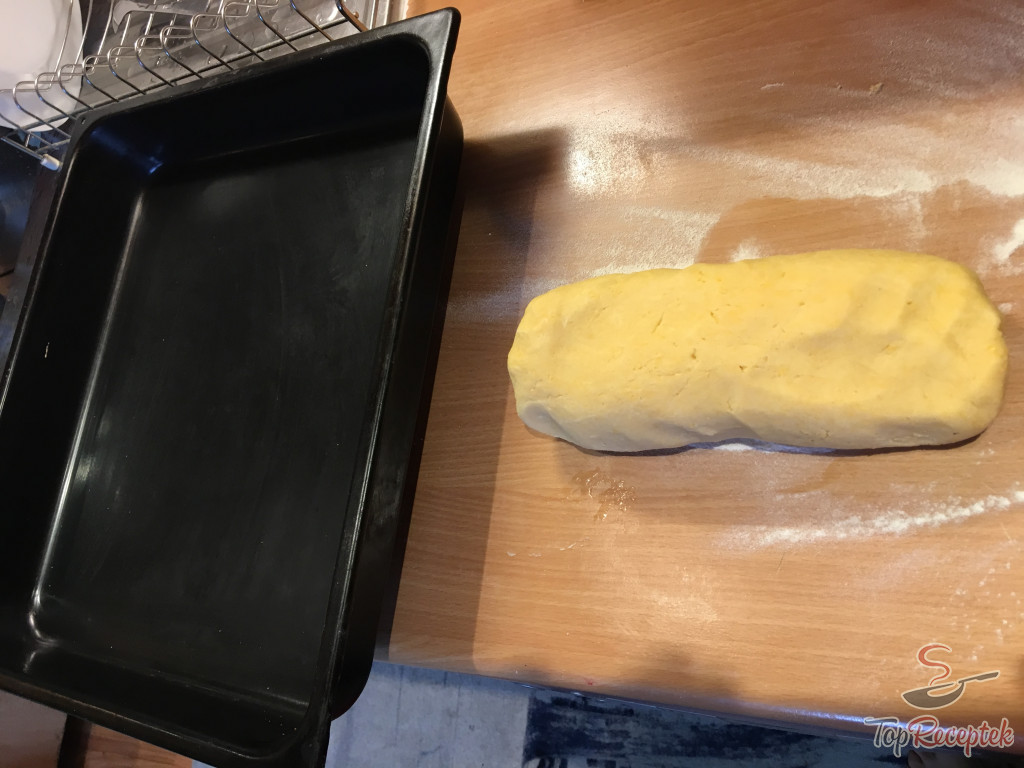 aluat blat de lucru faina