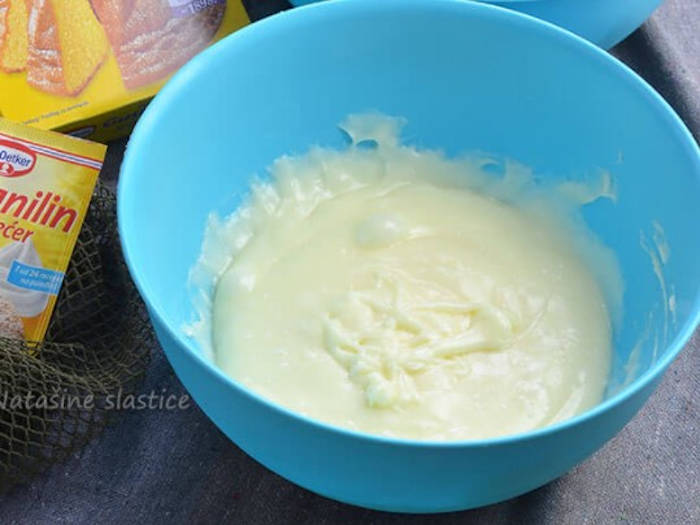 Prajitura cu visine crema