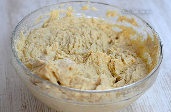 Prajitura cu biscuiti și budinca crema biscuiti