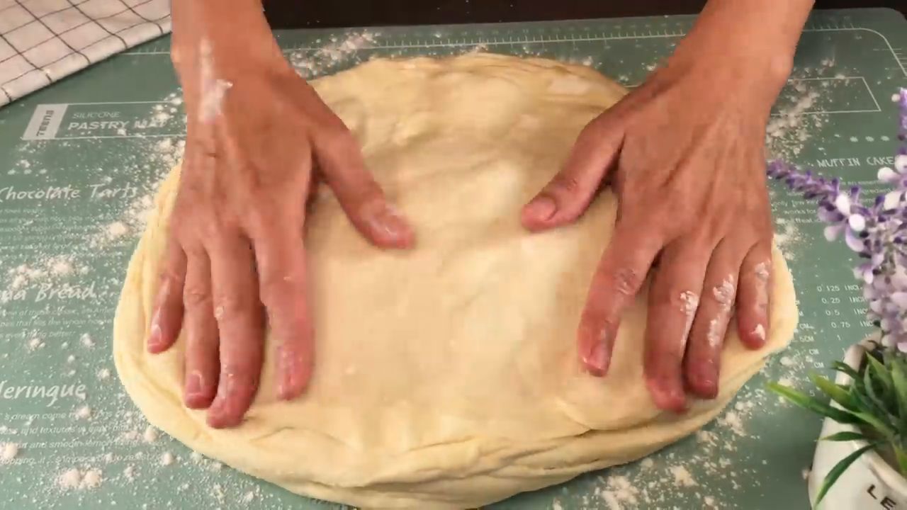 Croissante pufoase de casă, cu unt: copiii mei le adoră!