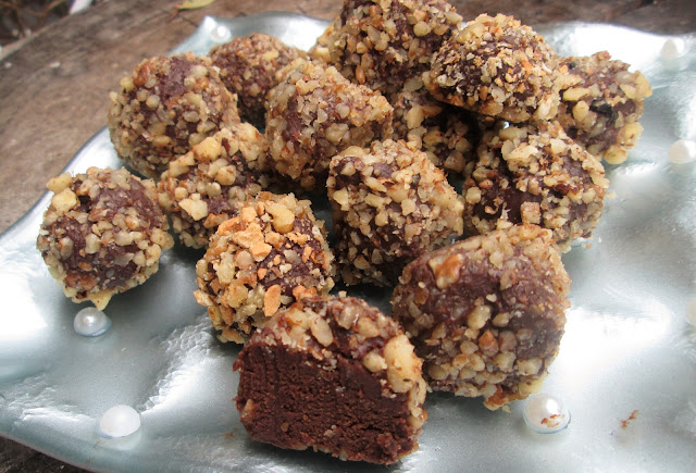 Trufe de ciocolată cu nuci