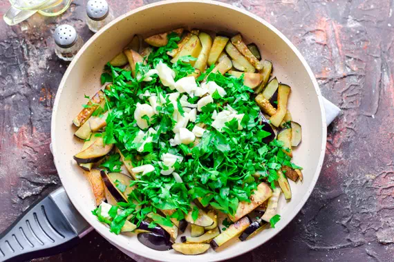 Vinete cu usturoi pentru iarnă foto 6