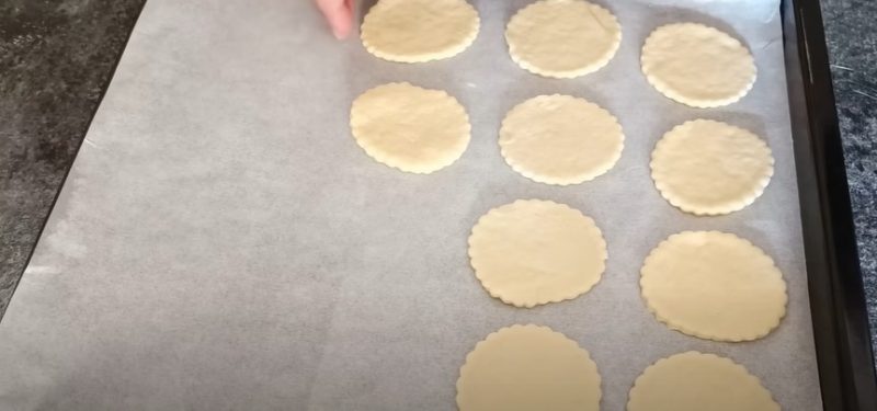 Fursecuri delicate, se topesc &icirc;n gură: ingrediente minime. Delicioase și simple
