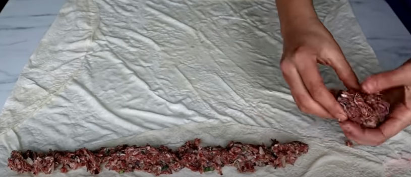 Carne tocata in foietaj