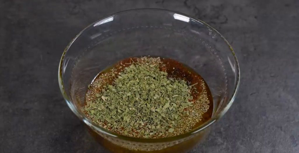 Cartofi evantai - crocanți și aurii, umpluți cu șuncă și br&acirc;nză