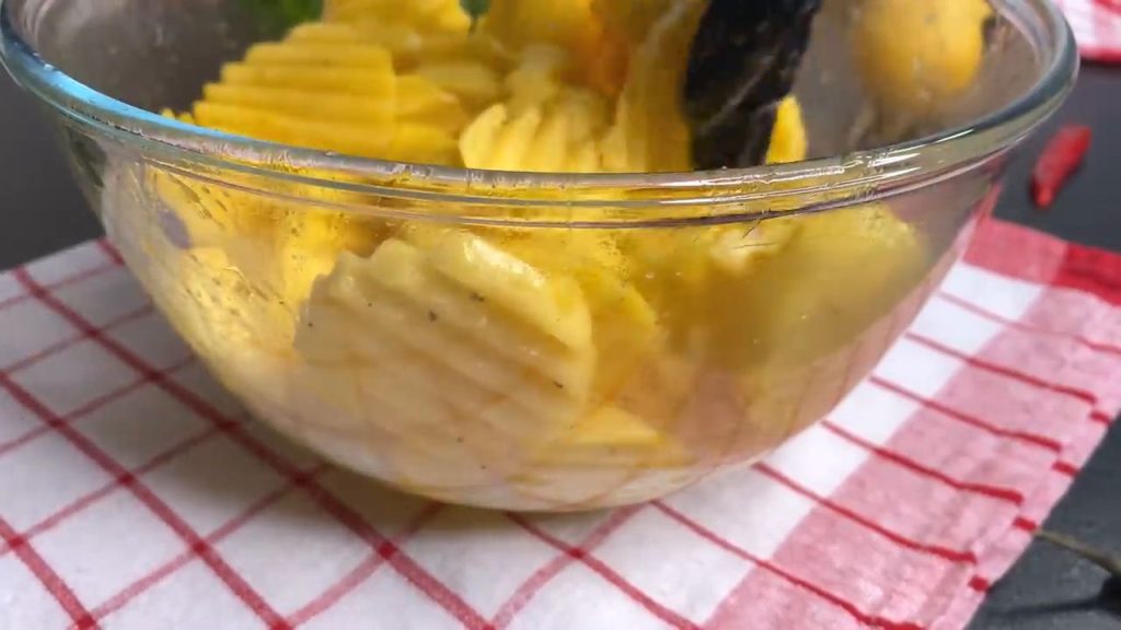 Rulou din mușchiuleț de porc, &icirc;nvelit &icirc;n bacon