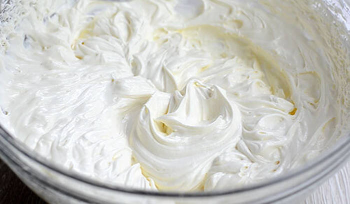 Prăjitura cu aluat foietaj crema