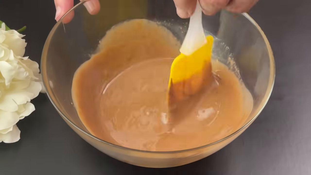 Desert fără coacere cu biscuiți și cremă de vanilie