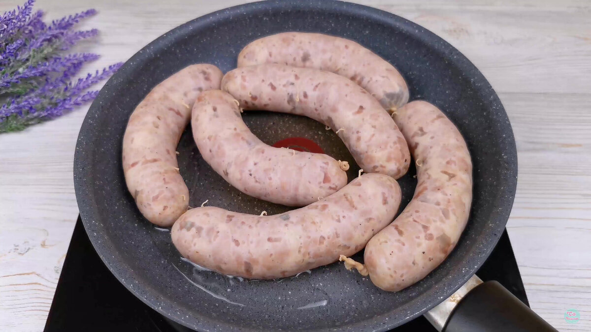 C&acirc;rnați de casă: după rețeta mamei mele