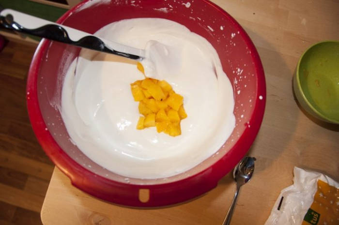 tort cu crema de iaurt ingrediente