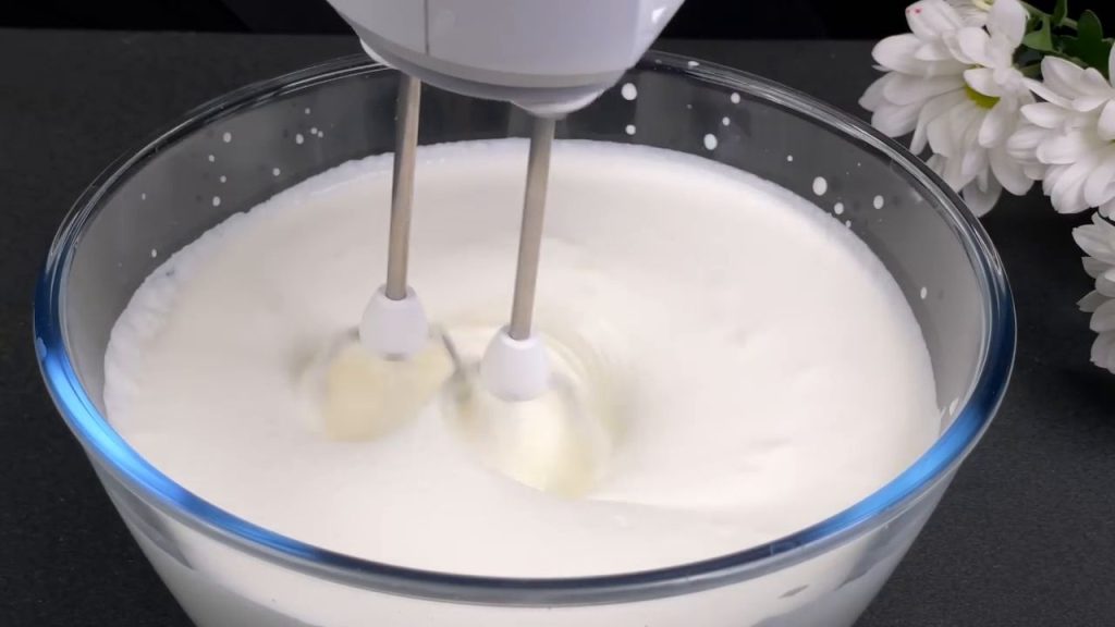  &Icirc;nghețată de ciocolată, făcută acasă cu biscuiți: Pas cu pas