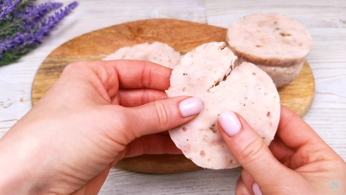 Șuncă de casă din carne de pui: 