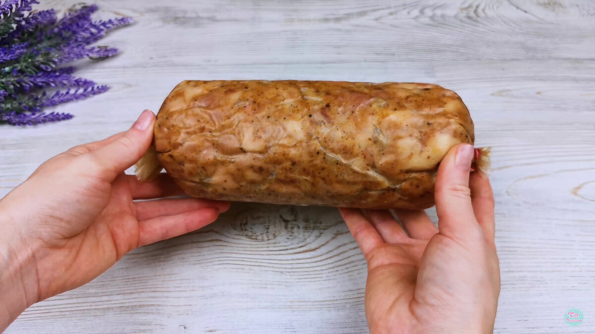 Cea mai bună șuncă din pulpe dezosate de pui