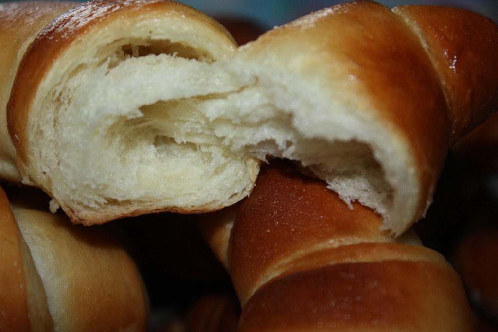 Croissante franțuzești fără umplutură
