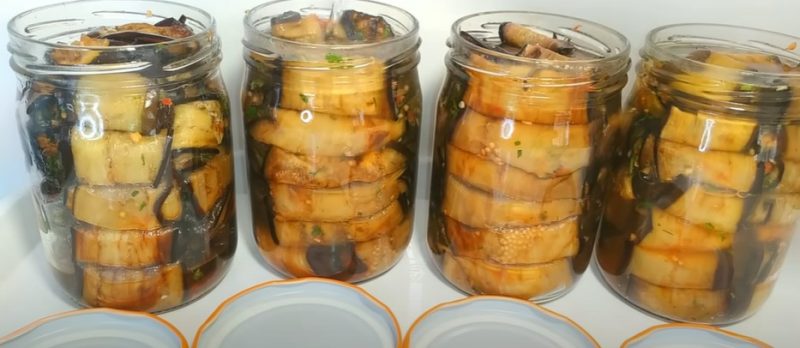 Vinete oltenești la borcan &ndash; gustare at&acirc;t de apetisantă &icirc;nc&acirc;t oric&acirc;t pui, tot e puțin