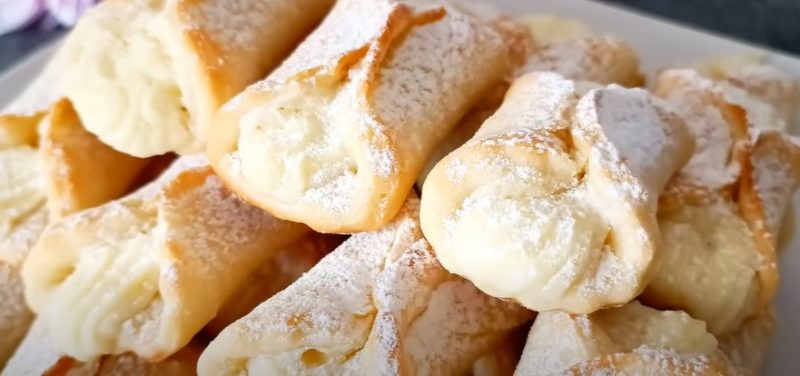 Fursecuri delicate, se topesc &icirc;n gură: ingrediente minime. Delicioase și simple