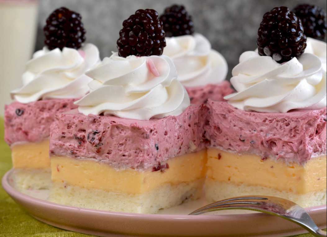 prajitura crema vanilie si mure