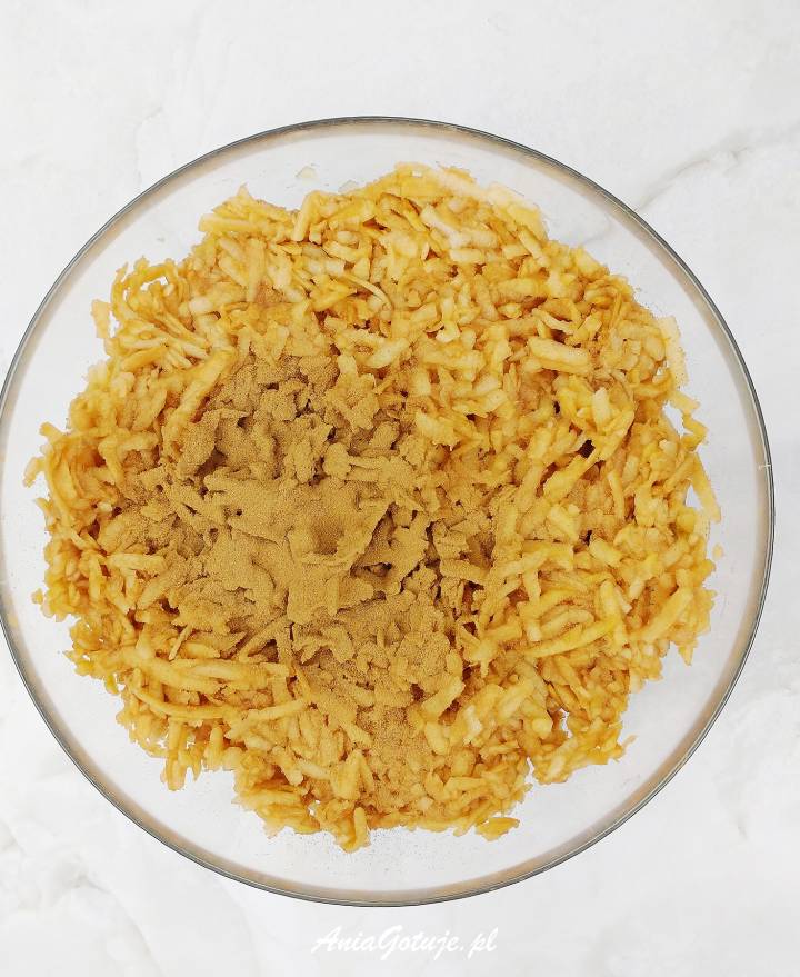 mere rase scortisoara