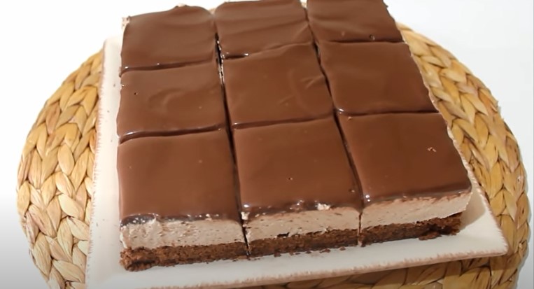 Prajitura biscuiti glazura