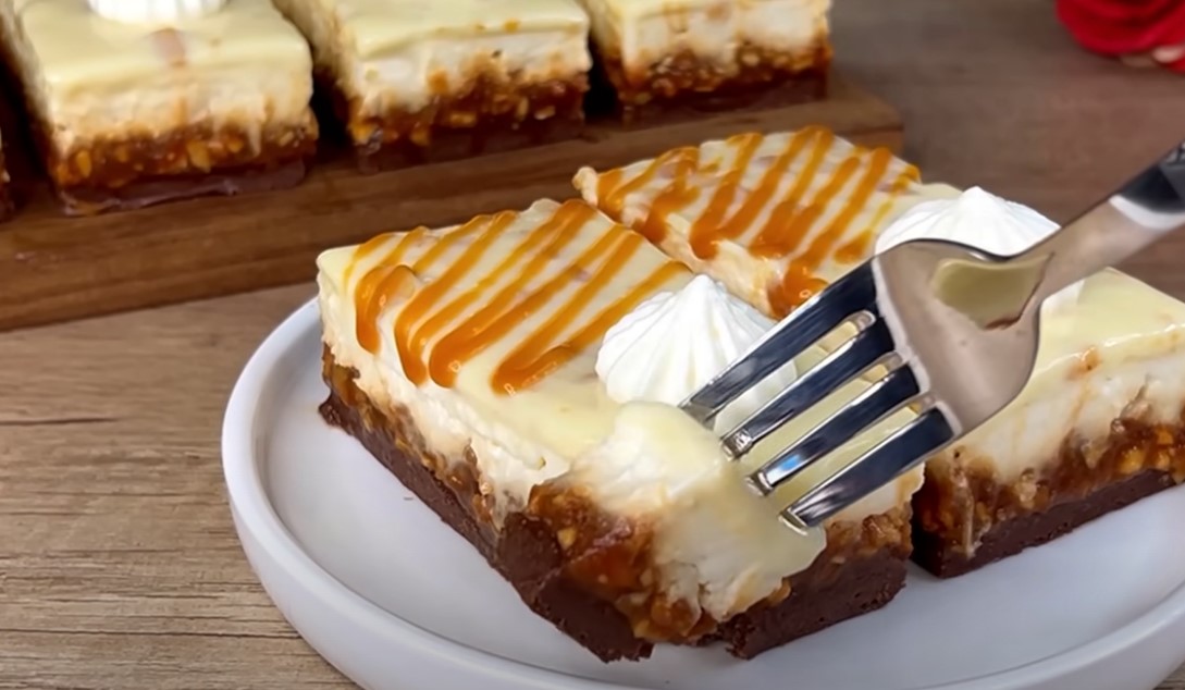 Desert cu ciocolata si caramel