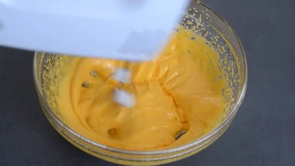 &bdquo;Prăjitura iubirii&rdquo; cu ciocolată și zmeură: desertul perfect pentru aniversări și nu numai