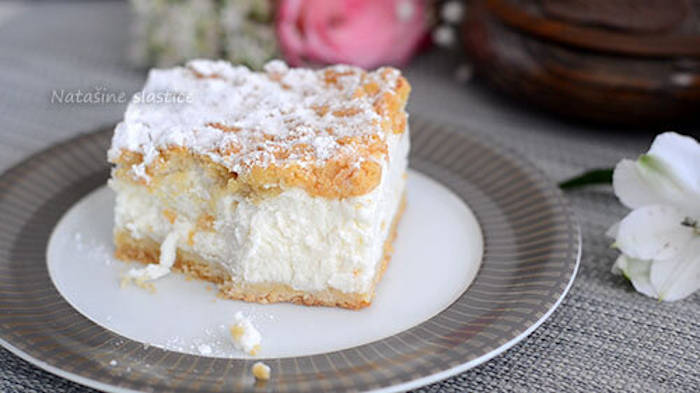 placinta cu iaurt ingrediente