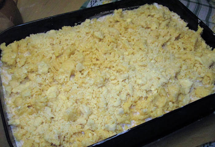 Plăcintă cu mere și crumble ingrediente placinta