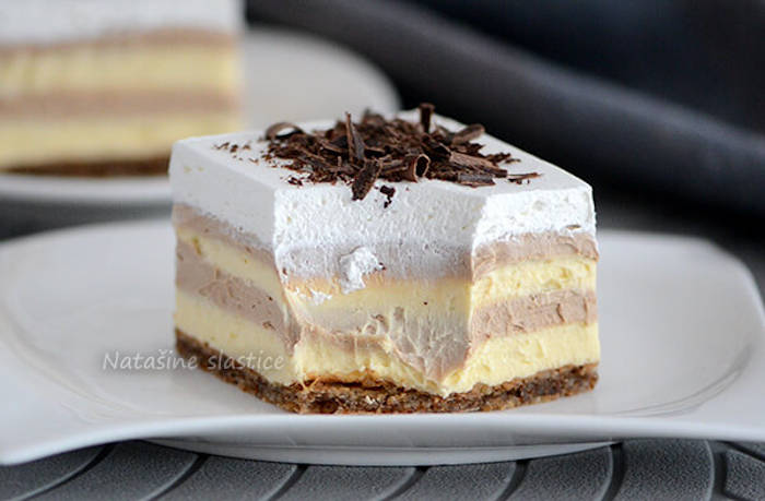 Prăjitură cu blat de nucă și cremă de ciocolată reteta rapida