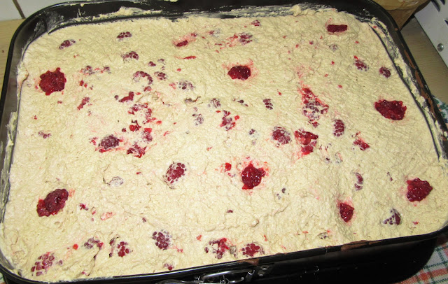  Prăjitură Cappuccino: cremoasă, cu zmeură și cremă delicioasă