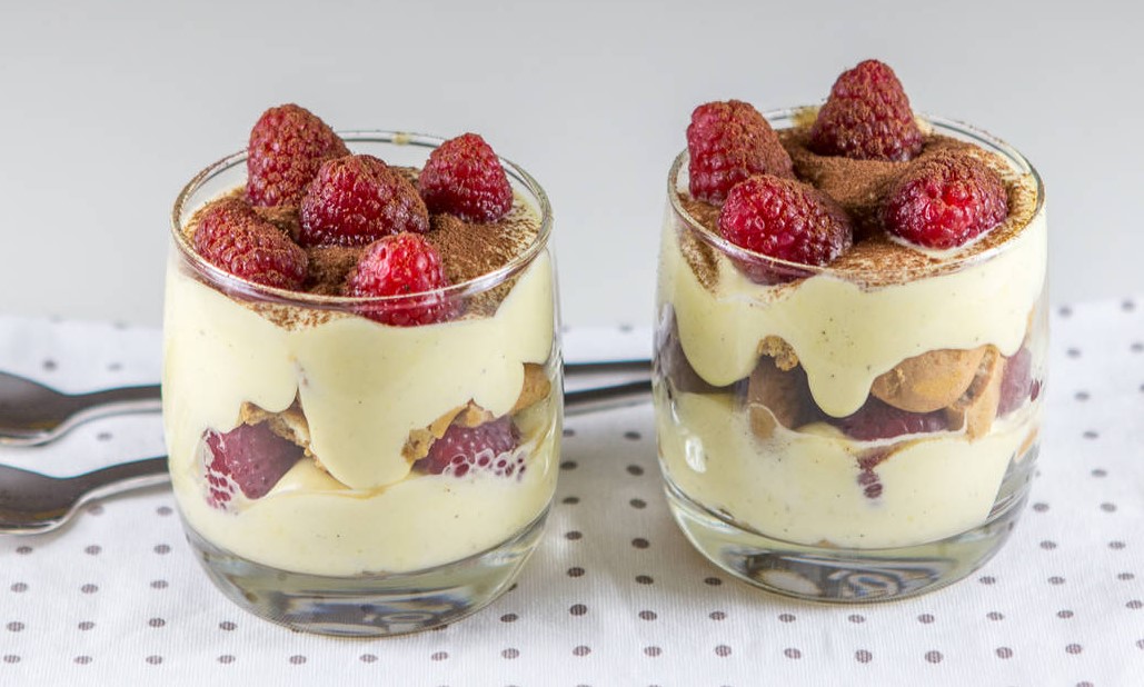 Prăjitură din pișcoturi