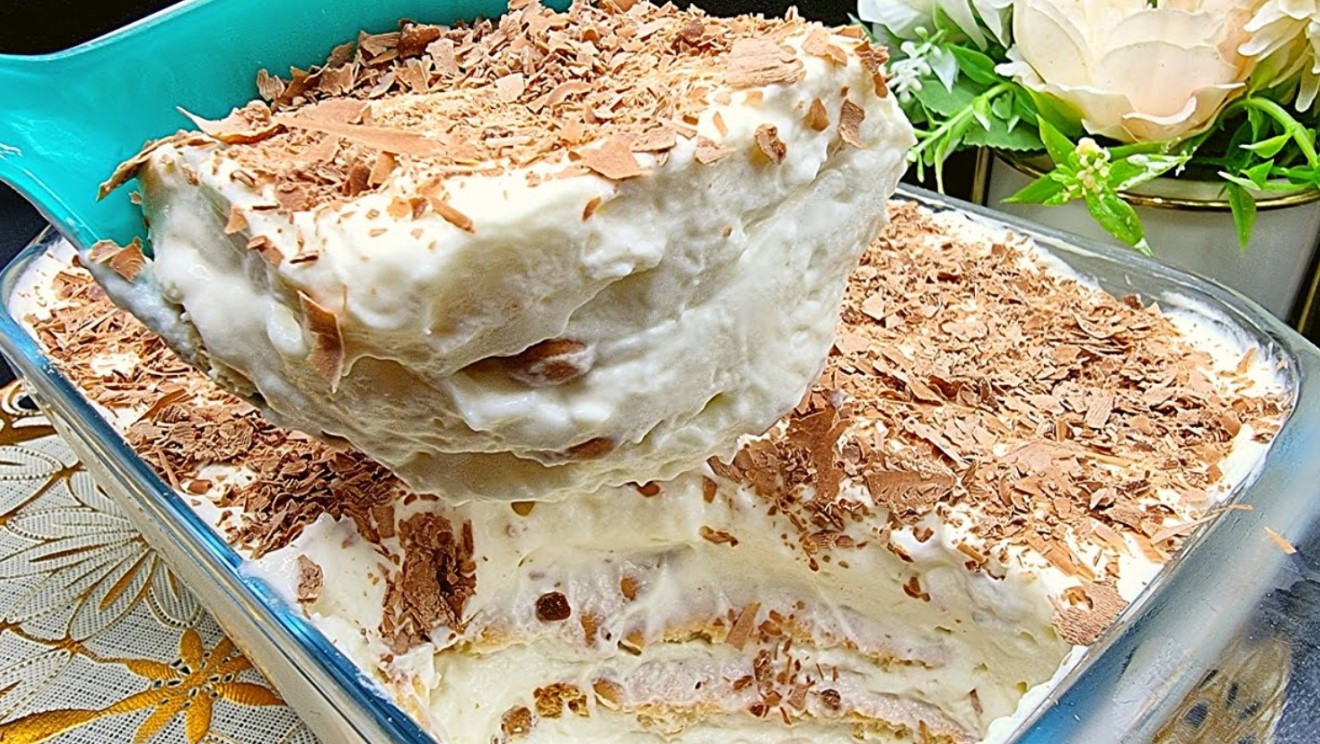 Desert de casă de care nu mă satur niciodată. Un tort rapid și cremos