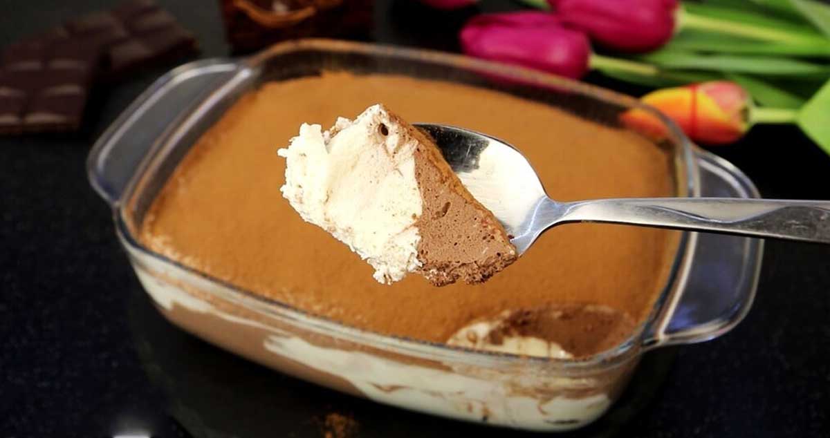 Desert „Delicatețe” fără coacere – cu ingrediente puține