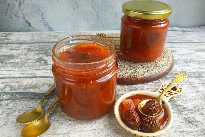Dulceață specială din conuri de pin și portocale – o combinație surprinzătoare