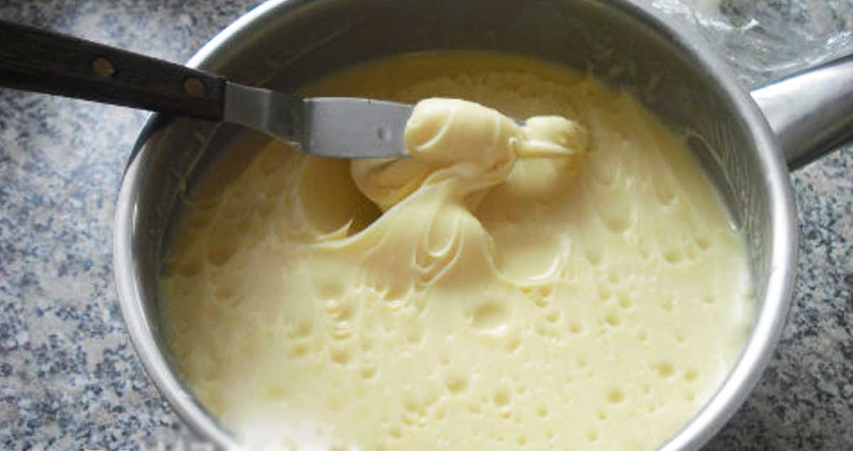 Ganache de ciocolată – cremă fină pentru prăjituri sau torturi