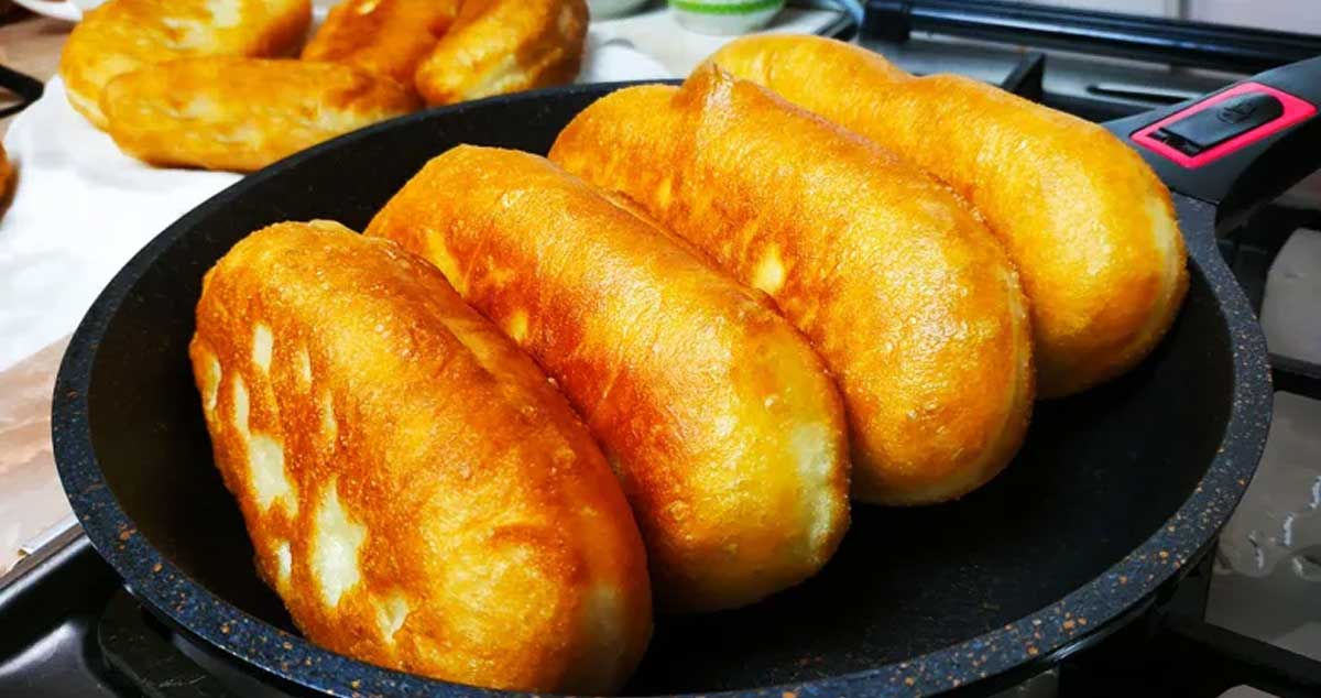 Gogoși pufoase cu brânză – amintirea frumoasa a copilăriei!