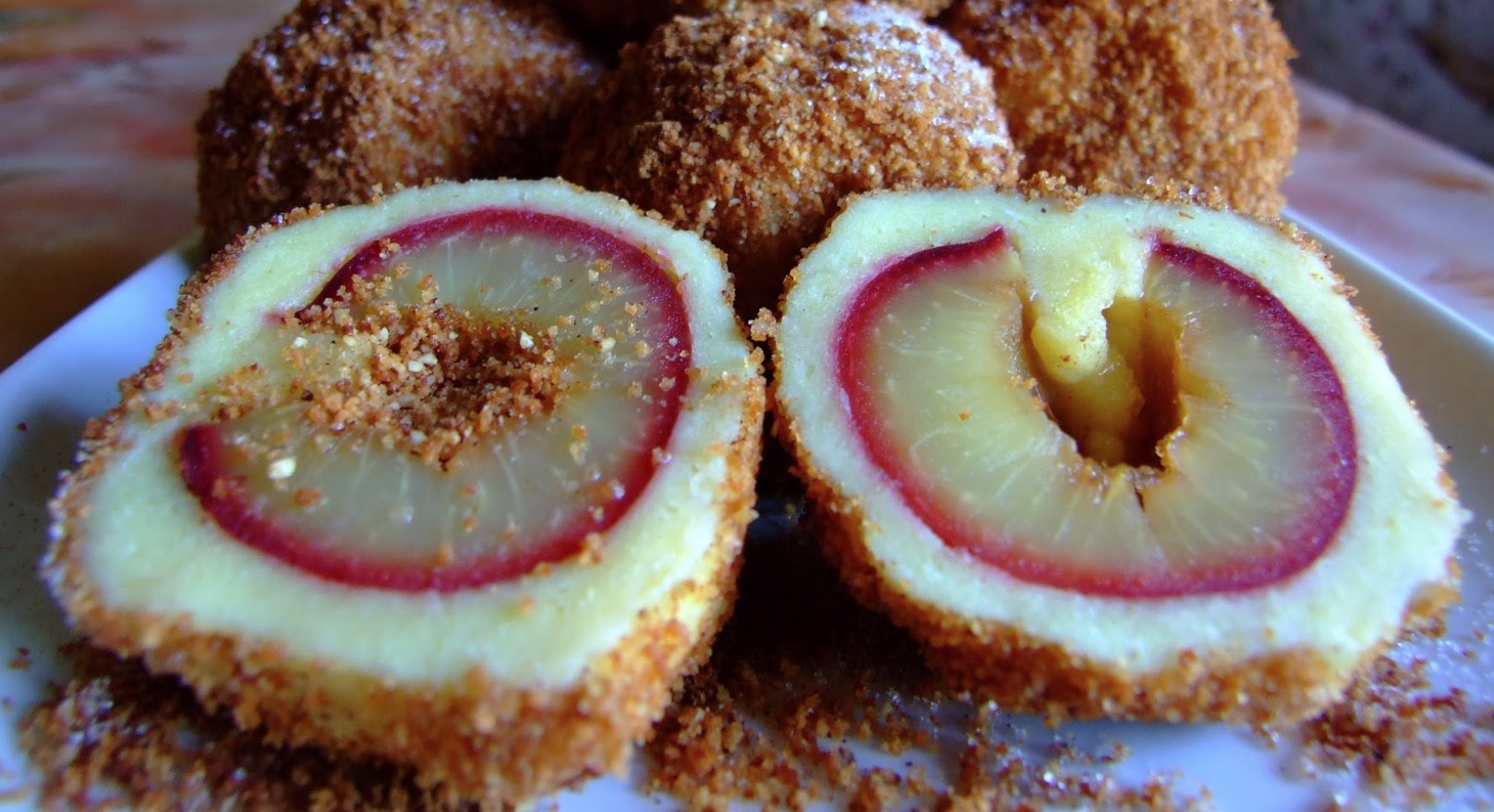 Gomboți de prune - rețeta copilăriei mele. Bunica făcea așa minunății