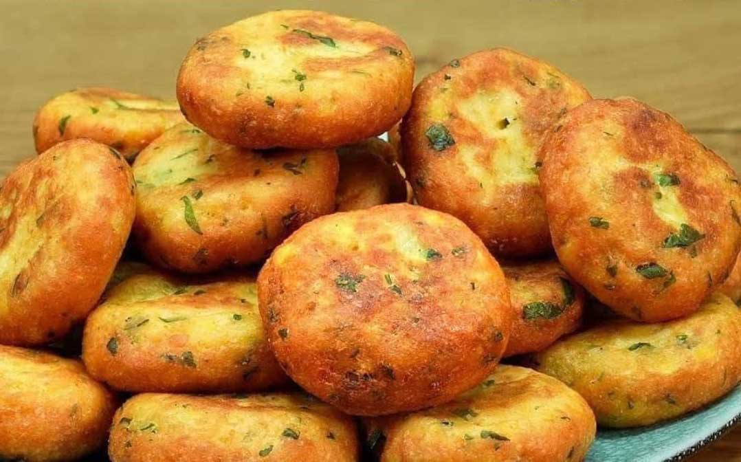 Gustări Crocante din Cartofi – Perfecte pentru orice ocazie!