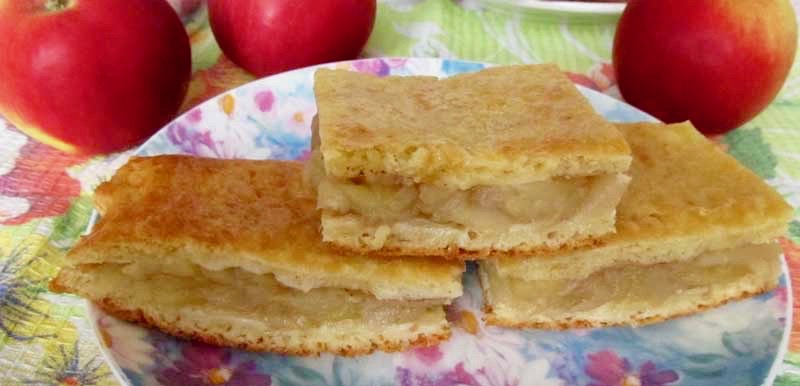 Prăjitură cu mere și scorțișoară