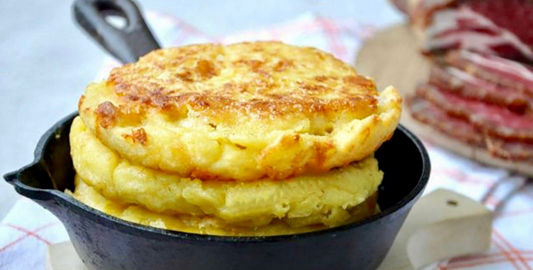 Turtă Cu Mălai - Rețetă Tradițională a Bunicii