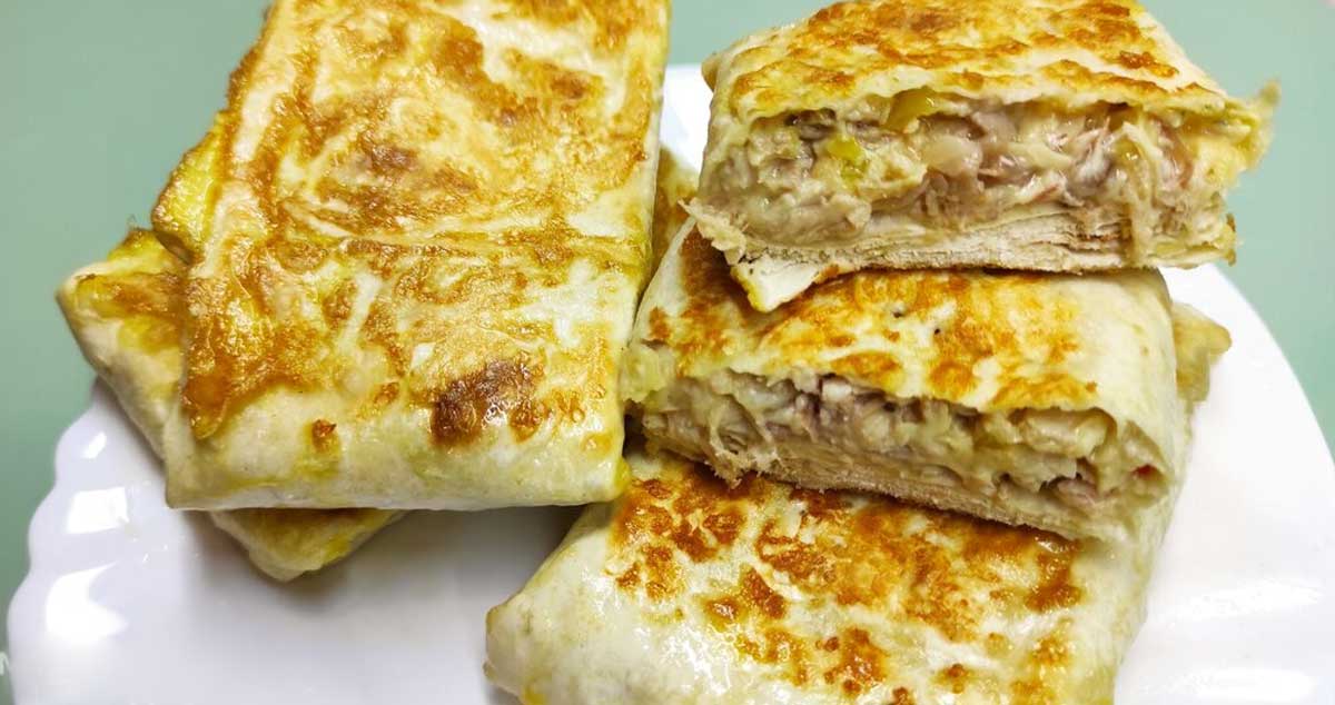 Lipii cu brânză și pui: o variantă delicioasă pentru micul dejun