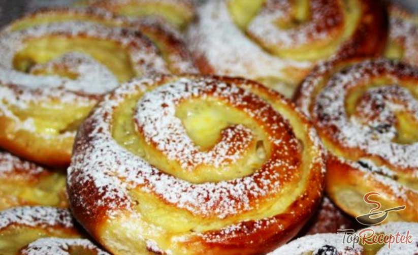 Melci cu brânză și budincă de vanilie - un desert delicios