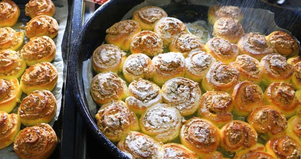 Cele mai bune rulade dulci sau „melcișori” cu nucă