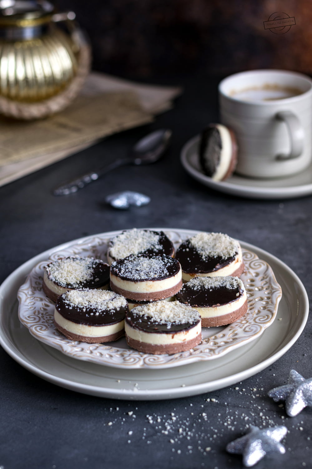 Mini prăjiturele cu lapte praf - le puteți face în orice formă