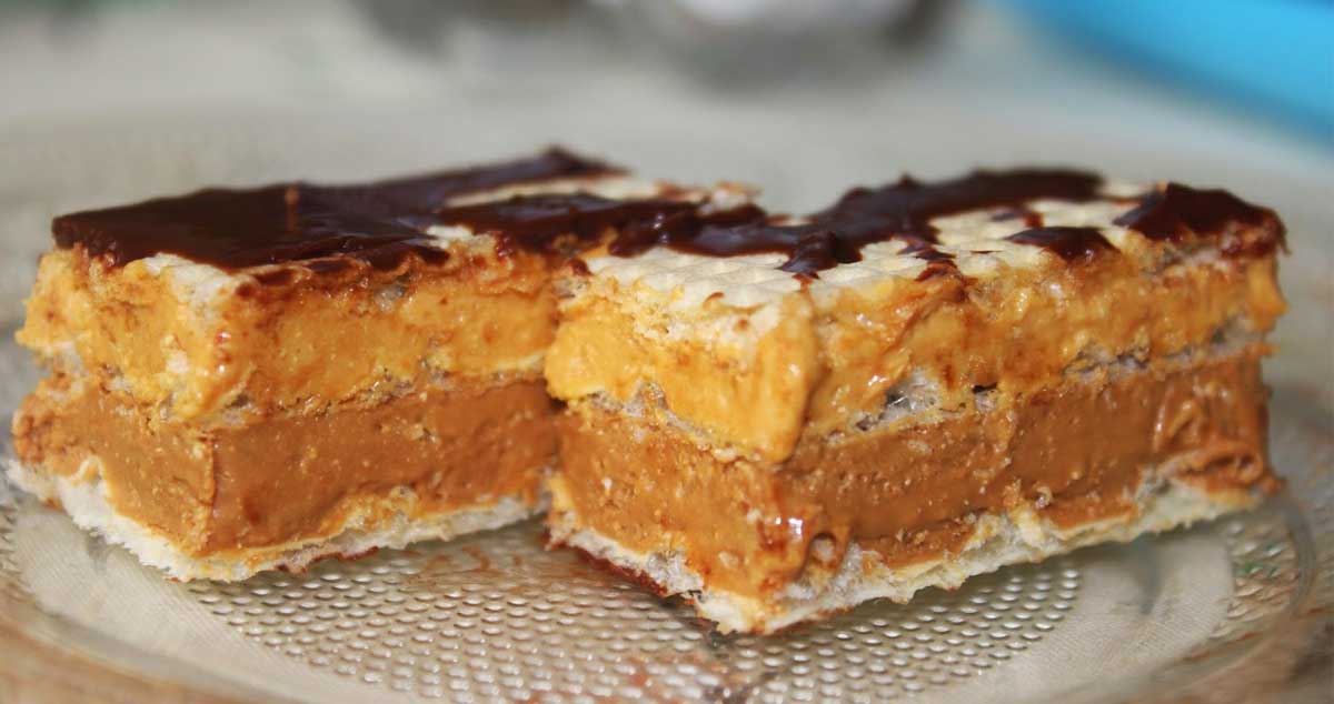 Napolitane delicioase cu Cremă de Lapte Praf și Ciocolată - Desert Rapid și Ușor de Preparat