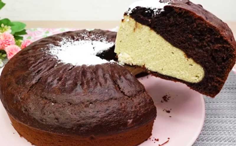 Negresă bicoloră cu brânză de vaci: un desert pufos