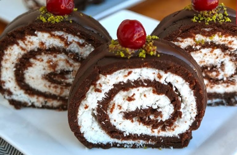 Ruladă din biscuiți