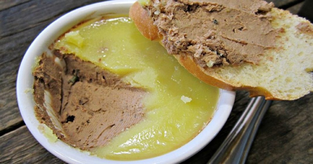 Pate de casă din ficat de pui - Mult mai bun decât cel din comerț și complet Natural