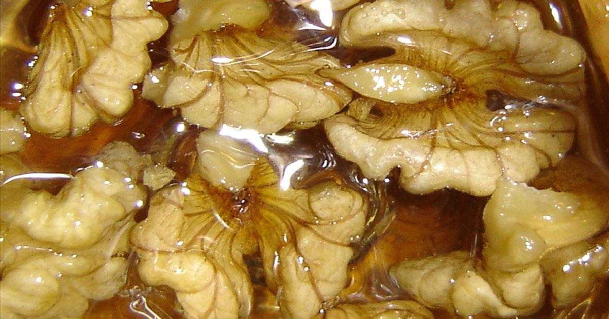 Nucile cu miere - au efecte uluitoare asupra corpului